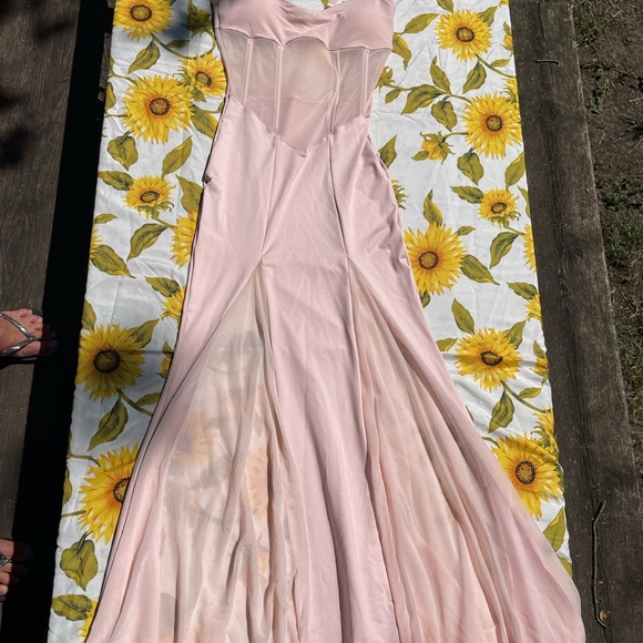 OW Collection Serenity Maxi Dress - Picture 3 of 6